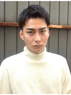 フリーク バーバーショップ 都島店(FREAK BARBER SHOP) アップバングツーブロック束感ショート