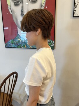 ルッツ(Lutz. hair design) 6/26 ハンサムショート [犬山良慈]