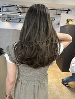 メリー オオサカ(Merly Osaka)&nbsp;上品なレイヤー × 中明度バレイヤージュ