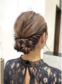 大人シニヨン お呼ばれアレンジ 結婚式アレンジ ヘアセット