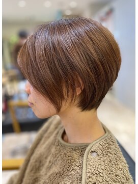 ドラマチックヘア 川鶴店 丸みショート