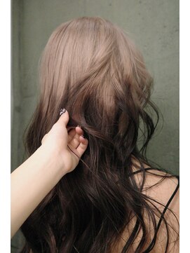 キャロルガーデンズ ボコカ 表参道(Carroll Gardens bococa) ミルクティーベージュ、ルーツカラー