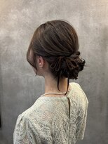 ナタリー(Natalie)&nbsp;定番シニヨンヘア