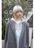 フェイスレイヤーウルフカットハイトーンホワイトシルバーカラー