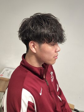 ニアウ 伊勢崎連取店(Niau) 刈り上げマッシュ波巻きシャドウパーマ