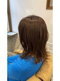 白髪ぼかし×グレージュハイライト×切りっぱなしミディアム