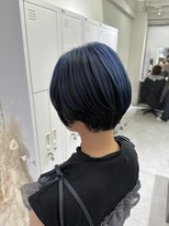 ピヨン 心斎橋(piLLon)&nbsp;アンブレラカラー/ショートボブ/デザインカラー/アッシュカラー