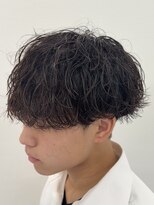ビカムメンズヘアー 栄店(become men's hair)&nbsp;波巻きツイストスパイラルパーマ/刈り上げマッシュ