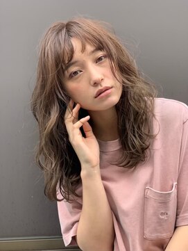 ブラウヘアアンドケア(care) ふわふわロング