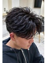 アイトーキョープラスシー 横浜(AI TOKYO+Sea) MEN’S横浜/センターパート/フェザーパーマ/毛流れパーマ/高島町