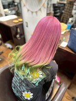 ヘアーデザインルアナ(Hair design Luana.) ブリーチカラーでつくる甘露寺蜜璃 ピンク×ライムグリーン