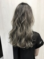 シー ヘアーワークショップ(See HAIR WORK SHOP)&nbsp;【Seeハイトーンコレクション】プラチナグラデーション