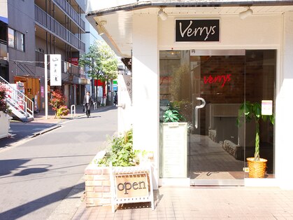 ベリーズ(Verrys)の写真