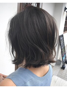 コッチ(kocchi.) 大人可愛い20代30代40代ブルージュミニマムボブ