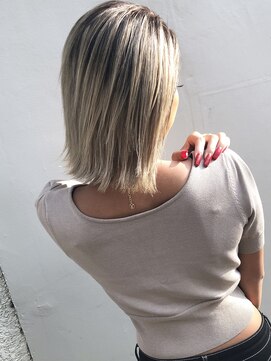 メリー(merry craftsman's factory) 外国人風サーフ系バレイヤージュ！くびれセミディ merryタッタ