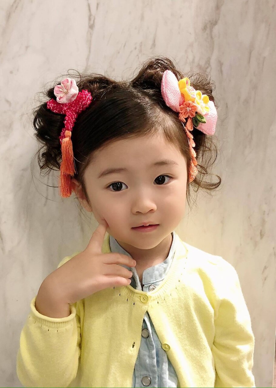 ツインテールが可愛い3歳七五三ヘア：L045103167｜ヘアアンド