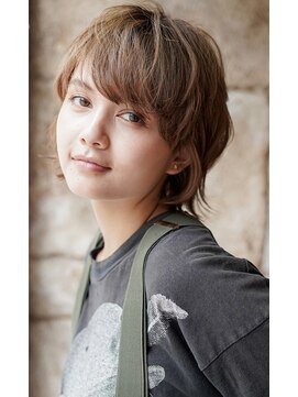 カライング(ing) 大人可愛い20代30代40代黒髪前下がりショートボブ丸みショート◎