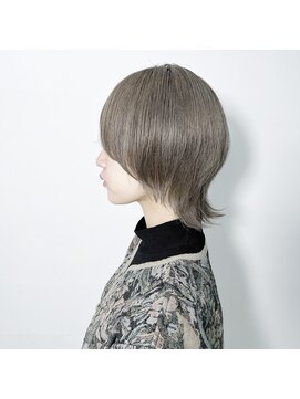 バージョン(Ver.) ショート ウルフ × ミルクティーベージュ 【 Ver. 柏 】