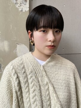 ロジ(loji) コンパクトなショートと、オリーブグレージュ