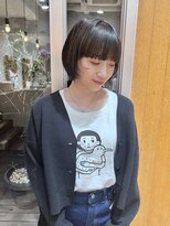 ジェノ(JENO by apish) モードな顔まわりレイヤーのマッシュショート!