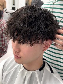 リップス 栄(LIPPS) 波巻きツイストスパイラルツイスパ重めマッシュショート