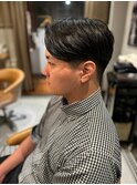大人海外刈り上げセンターパート：花形　知希