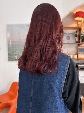 ニュイ(NUIT) レッドブラウンロングヘア