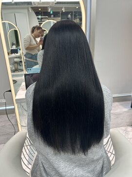 ロンドルピナス 小倉(Lond Lupinus) ミディアムヘア暗めカラー/デザインカラー/フェイスフレーミング