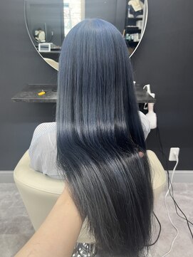 ホワイト 梅田(white) #アンブレラカラー/水色