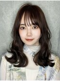 ベージュカラーシースルーバングレイヤーロング
