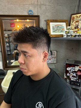 アールズ ヘア(R's hair) MEN’S HAIR/波巻きツイストスパイラル/リバースセンターパート