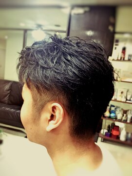 キャン 温品店(CAN) 【ＣＡＮ】ビジネスシーンでもOK！ツーブロアップバングスタイル