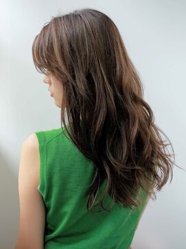 ルティア(Lutia) グラデーションカラー フェザーロング★★