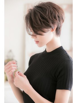 リィリ バイ ロダット 横浜(rili by LODAT) ハンサムひし形ショート　【rili横浜】　【横浜/横浜駅】