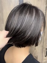 ヴィフ 大船(VIF)&nbsp;ハイライトカラー/ケアブリーチ/ダブルカラー大船/ショートボブ