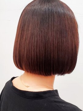 リタ(RITA) 切りっぱなしボブ