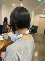 ヘアーブレイス(hair brace) ぱつっとミニボブ　stylist中村
