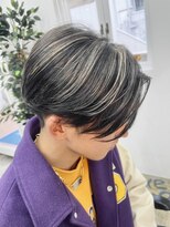 ネイビー(Navy)&nbsp;ハイライト×センターパート