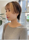 ショート薄めバングインナーカラー横顔美人