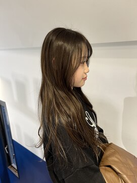 トレス(TRESS) レイヤーボブ オリーブベージュ シアーカラー