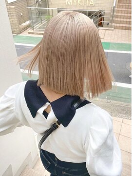 ジーナ(XENA) ブリーチ×ハイトーン×ミルクティーカラー(渋谷)