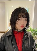 カーリーボブヘア 黒髪パーマ 10代/20代