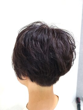 コンテ(CONTE) 骨格補正カットショートボブ