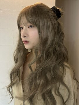 メゾンアクア 表参道(Maison ACQUA) ☆ブリーチなしダブルカラー透明感カラー オリーブベージュ ボブ