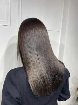 エレン 池袋(ElEn.) 似合わせボブ・ミディアム × 髪質改善