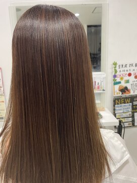 ヘアメイク マキア(HAIR MAKE MAQUIA) 縮毛矯正