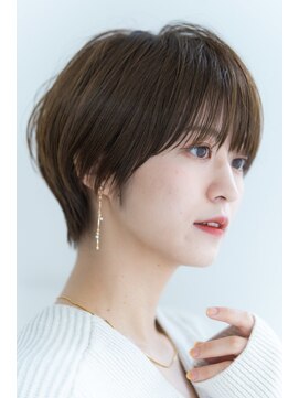 リル 8F 銀座(Rire) 【Rire-リル銀座-】小顔マッシュショート