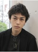原宿メンズマッシュウルフ無造作シャドウパーマツーブロック黒髪