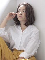 表参道大人ショートボブ顔周りレイヤーカットくびれショート30代
