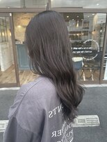 くすみグレージュ